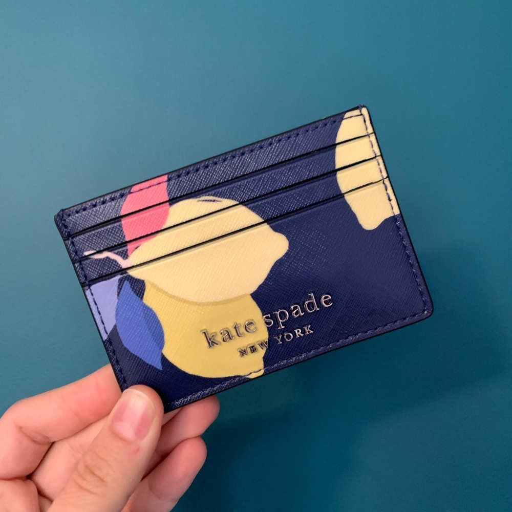 Kate Spade Small Slim Card Hold